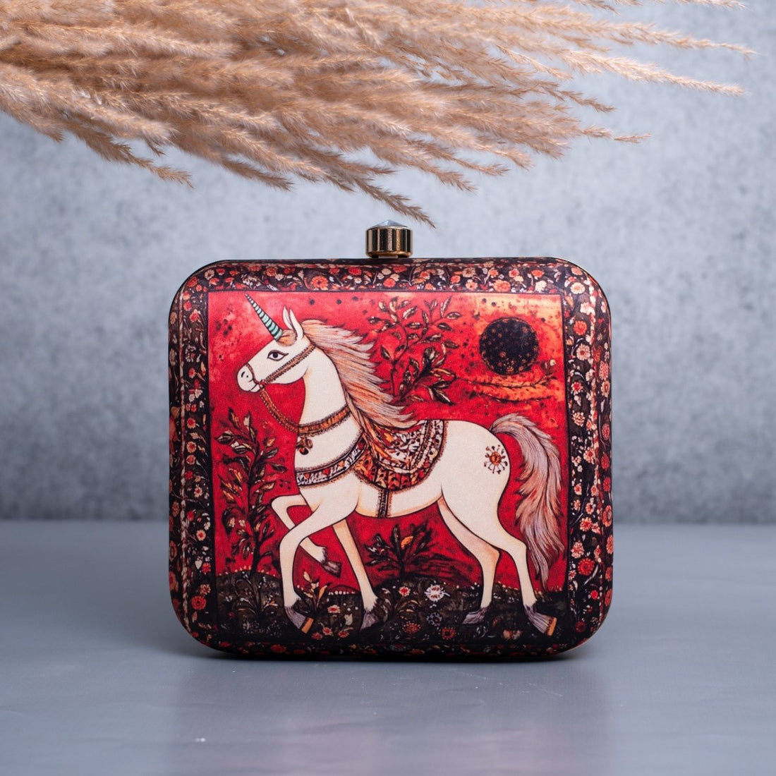 Artklim Red Based Unicorn Printed Clutch