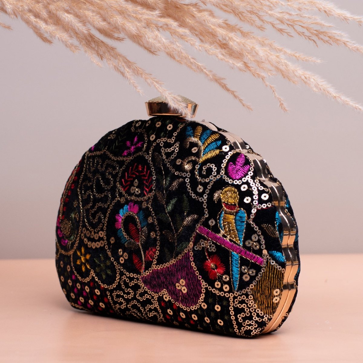 Artklim Black Based Sequins Mutlicolored Embroidery Clutch