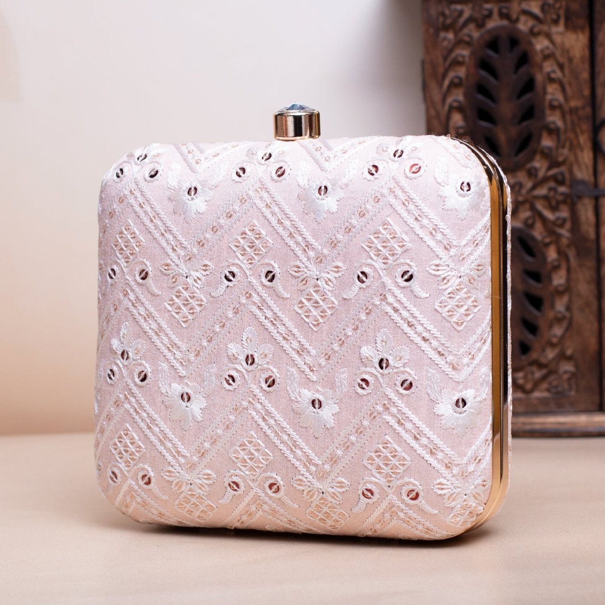 Artklim Pastel Pink Based White Threadwork Embroidery Clutch