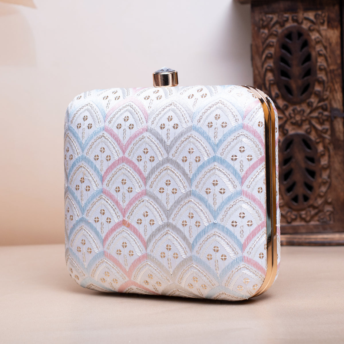 Artklim White Based Multicolored Threadwork Embroidery Clutch