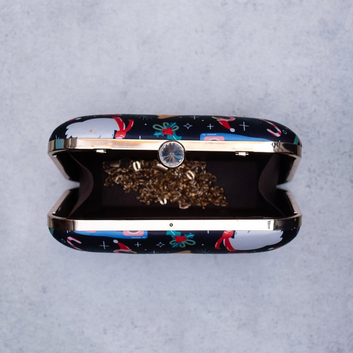 Artklim Black Based Christmas Theme Printed Clutch