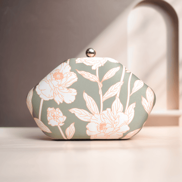 Artklim Green And White Floral Printed Clutch