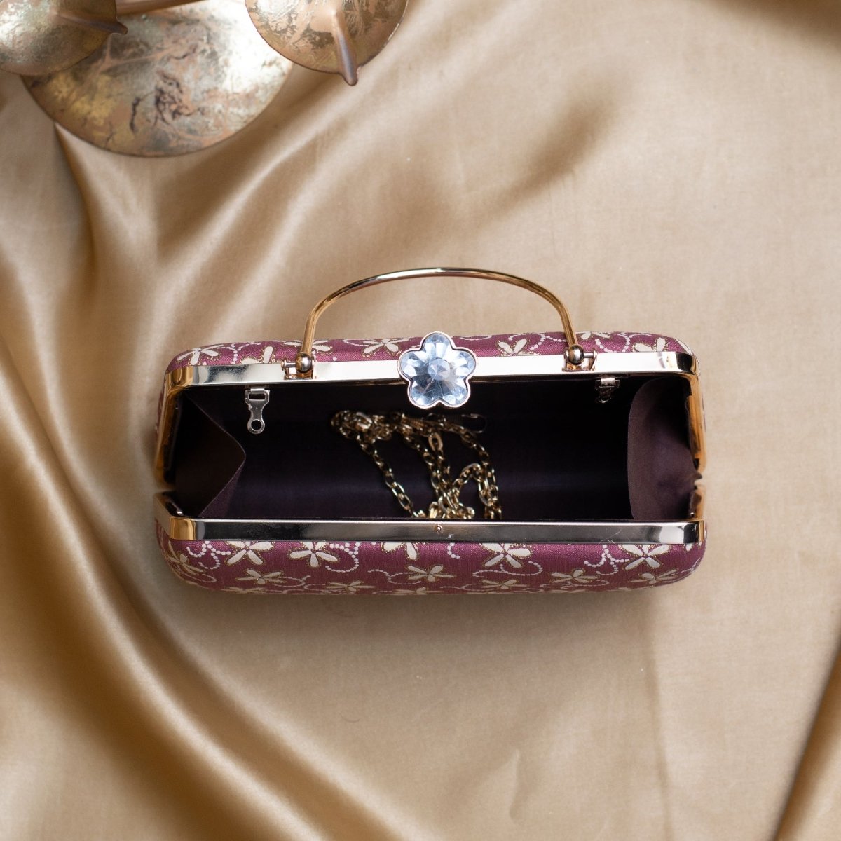 Artklim Lavender Based White Floral Embroidery Clutch