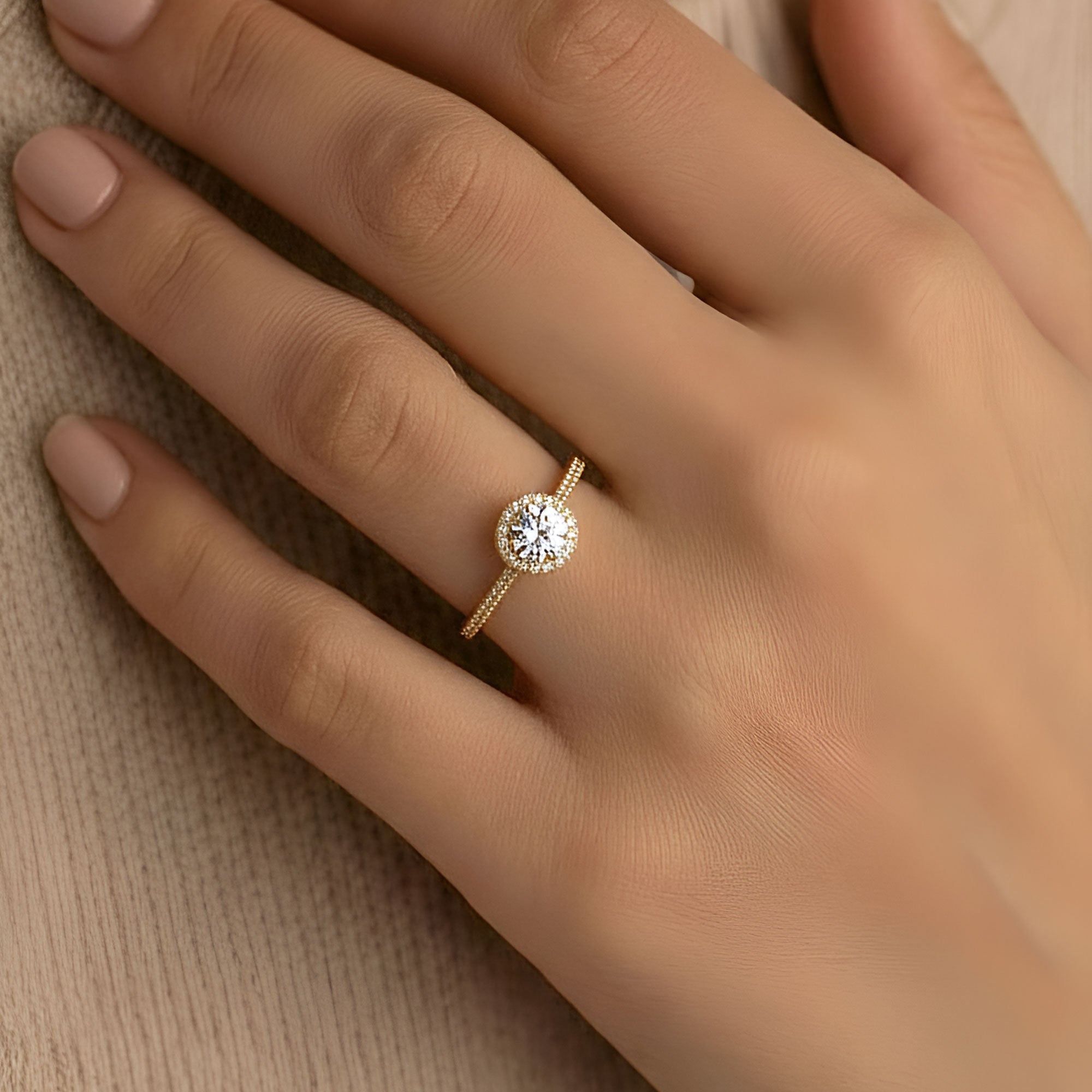 Artklim Gold-Plated Eternal Shine Halo Crystal Anti-Tarnish Ring