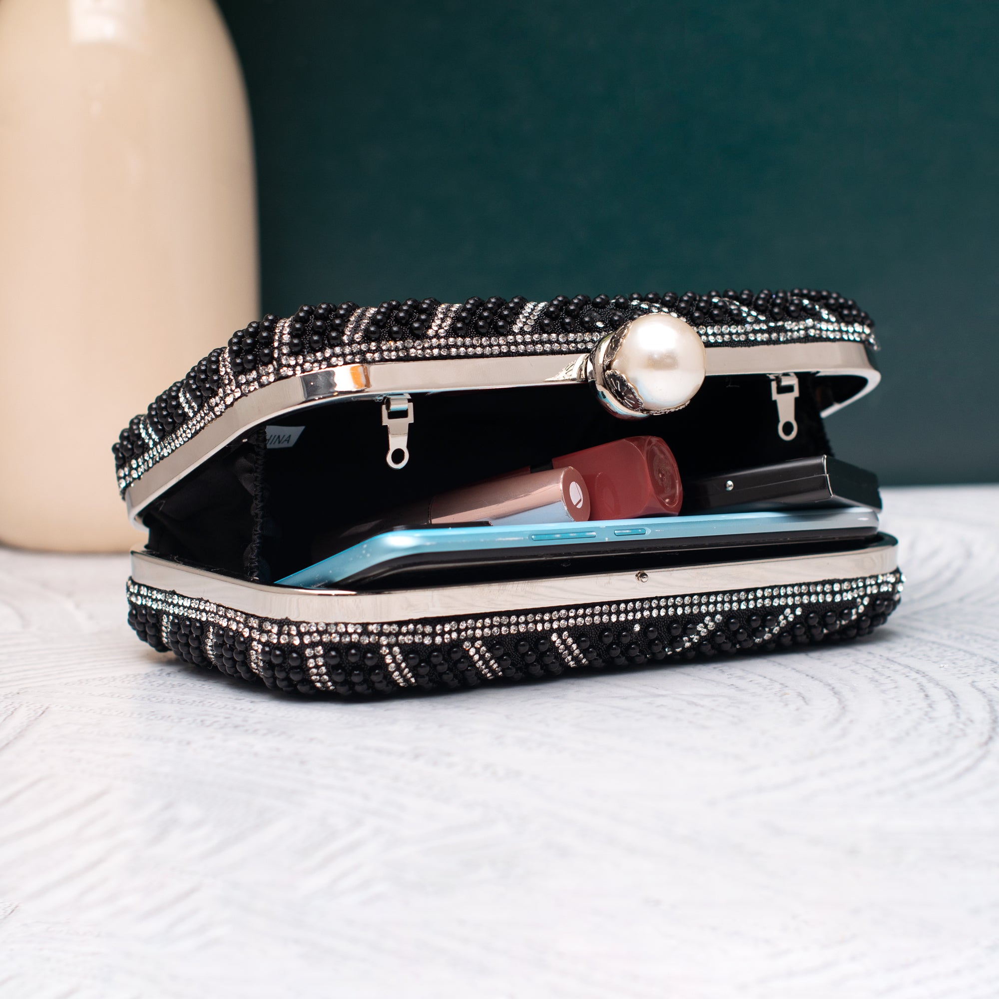 Artklim Black Royale Beadline Clutch