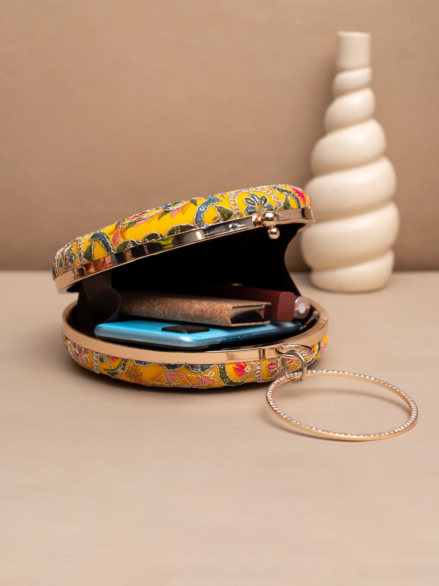 Artklim Yellow Mosaic Clutch