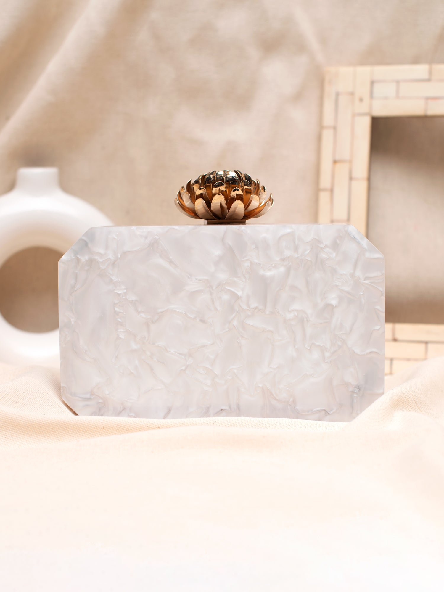 Artklim White Stone Acrylic Clutch