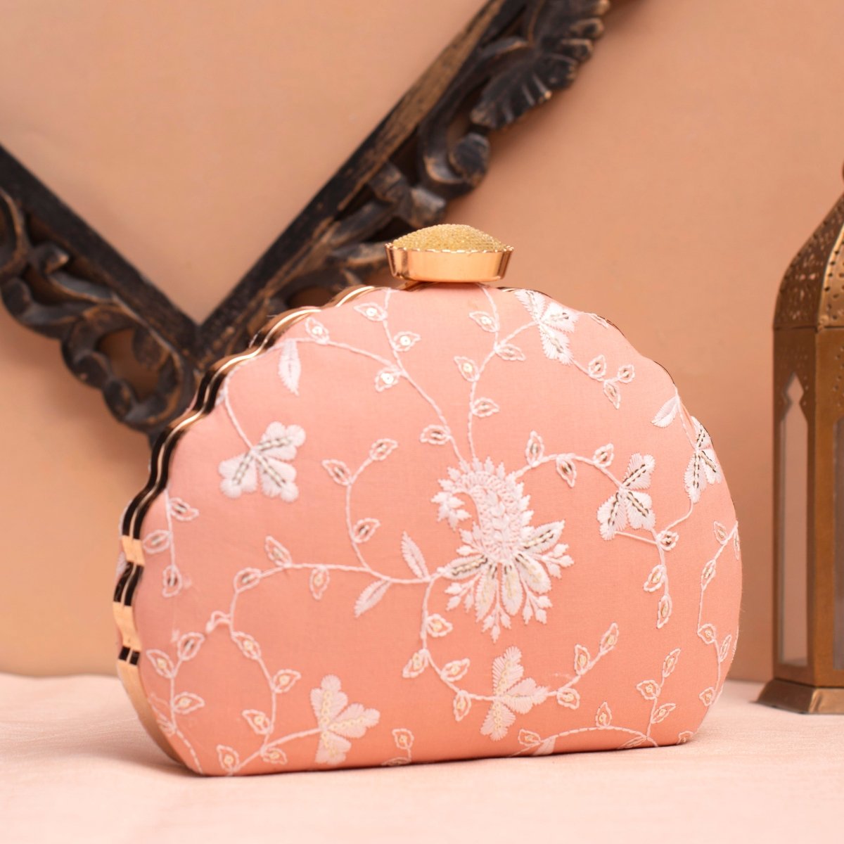 Artklim Peach Base White Threadwork Embrodiery Clutch