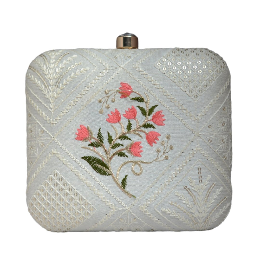 Artklim White And Pink Floral Embroidery Clutch