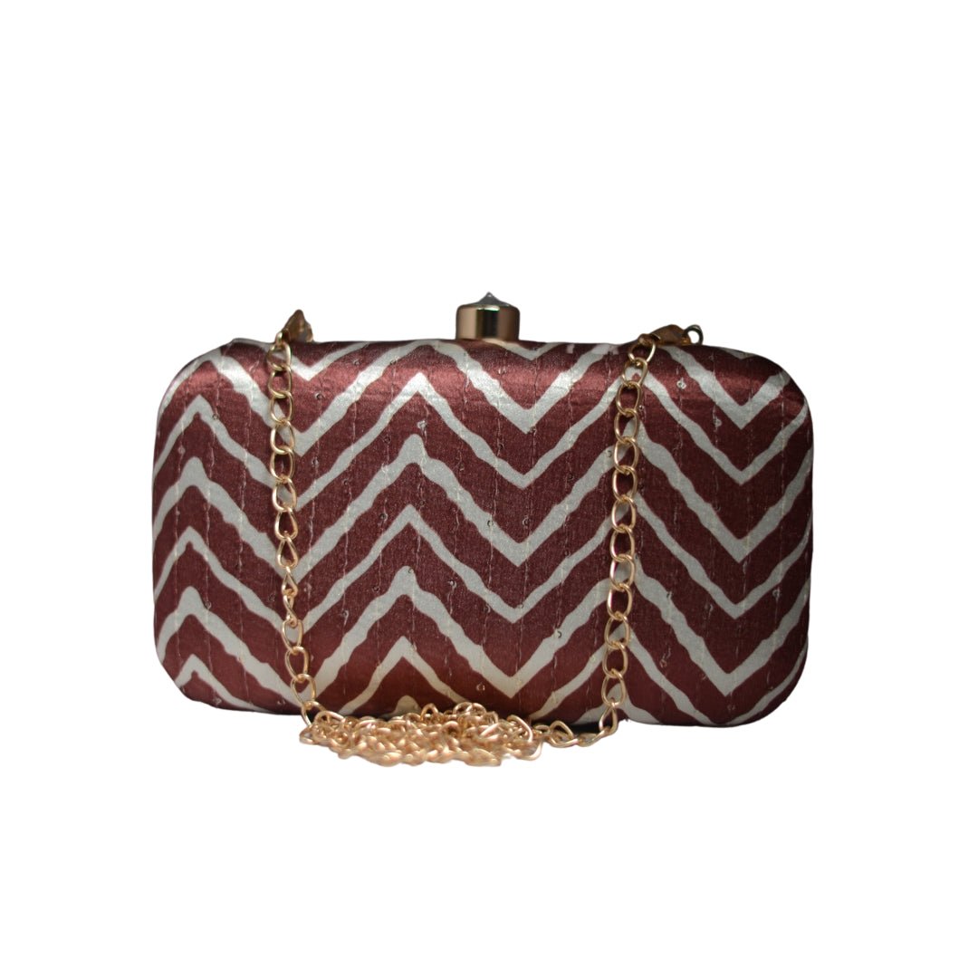 Artklim Brown And White Zigzag Printed Clutch