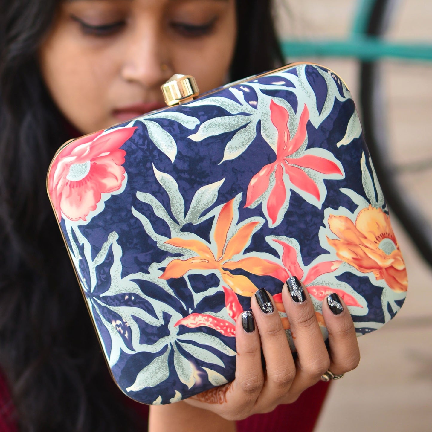 Artklim Blue Floral Printed Clutch