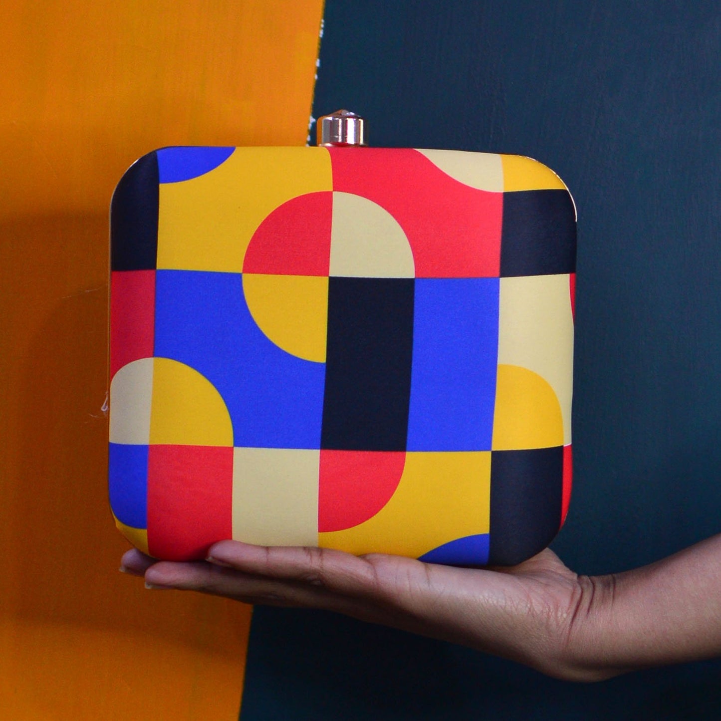 Artklim Geometric Printed Clutch
