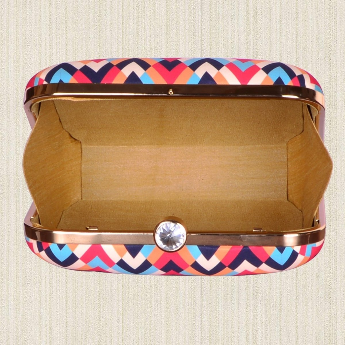 Artklim Zig Zag Printed Clutch