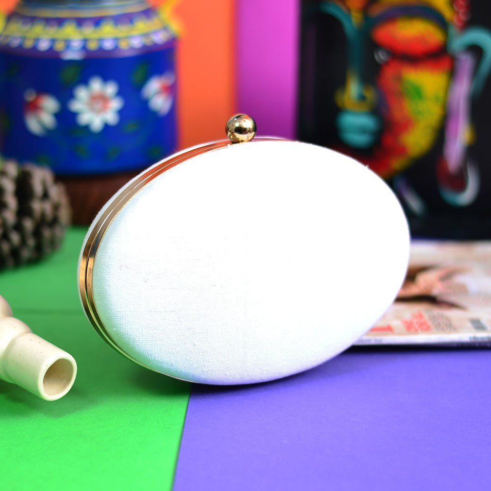 DIY Clutch in Oval Shape