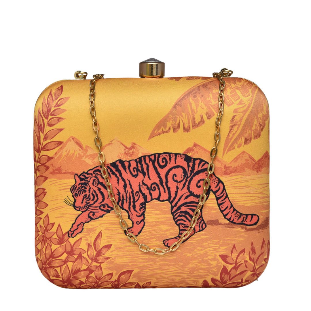 Tiger Printed Clitch