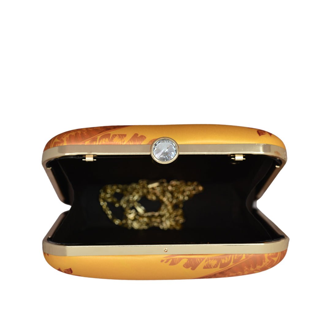 Tiger Printed Clitch