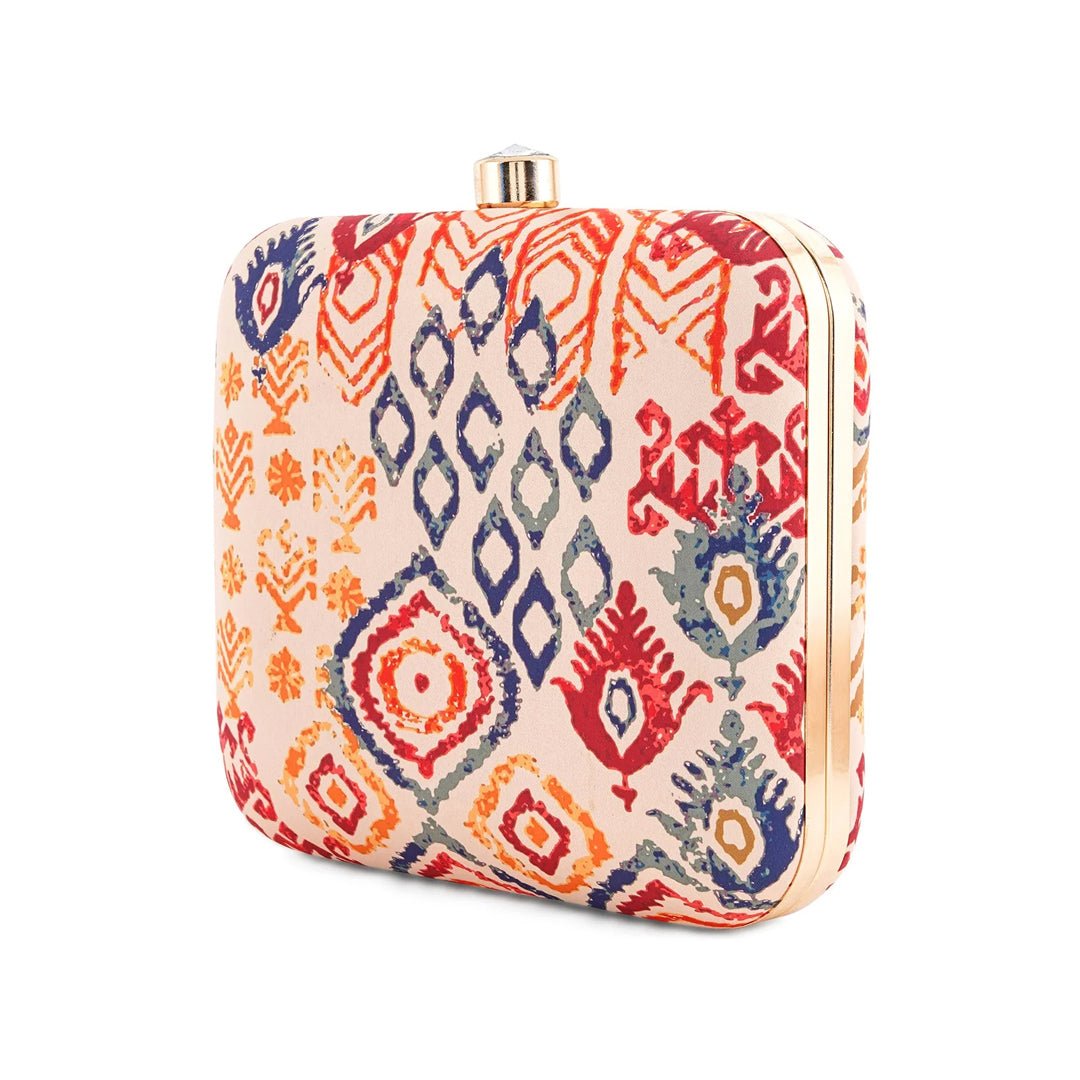 Unusual Pattern Printed Clutch
