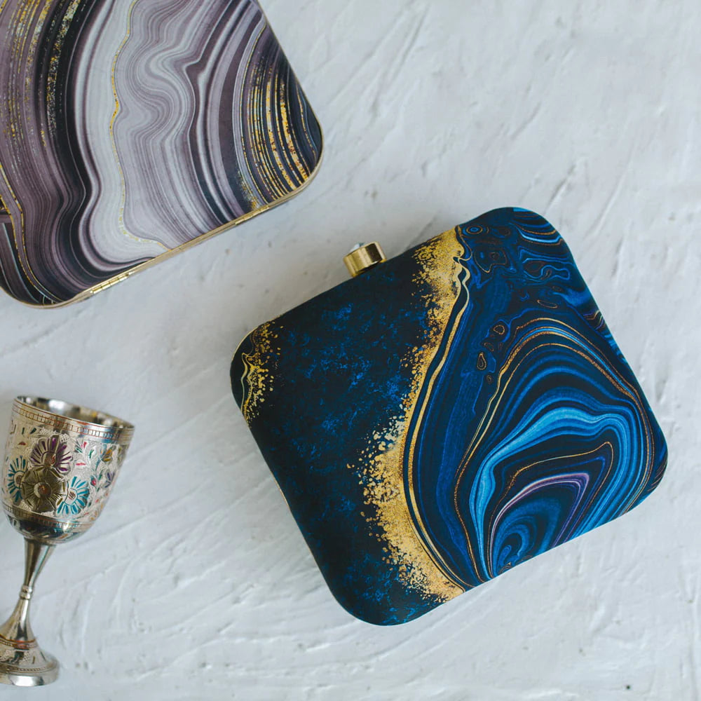Resin Clutches