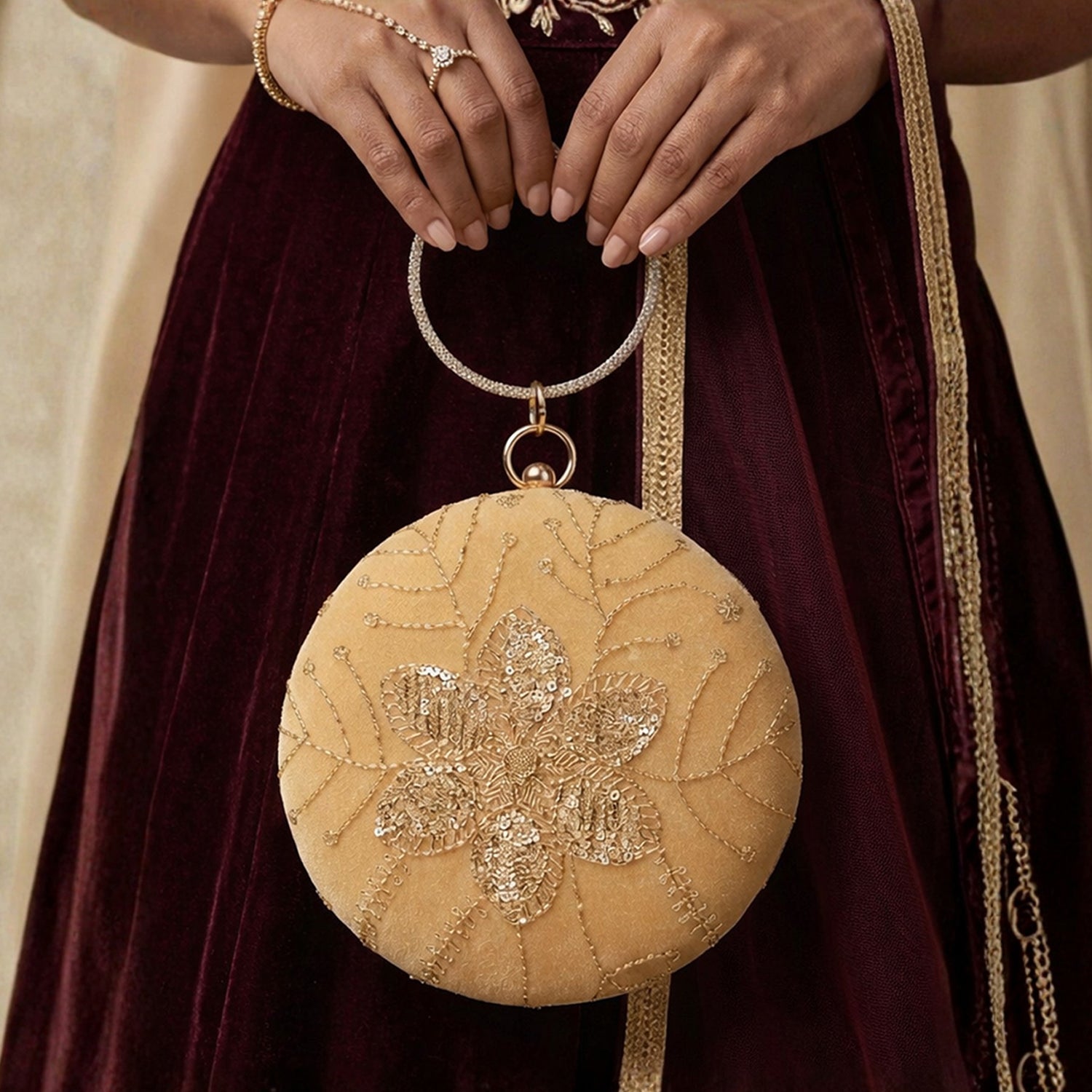 Artklim Light Gold Velvet Floral Round Embroidered Clutch