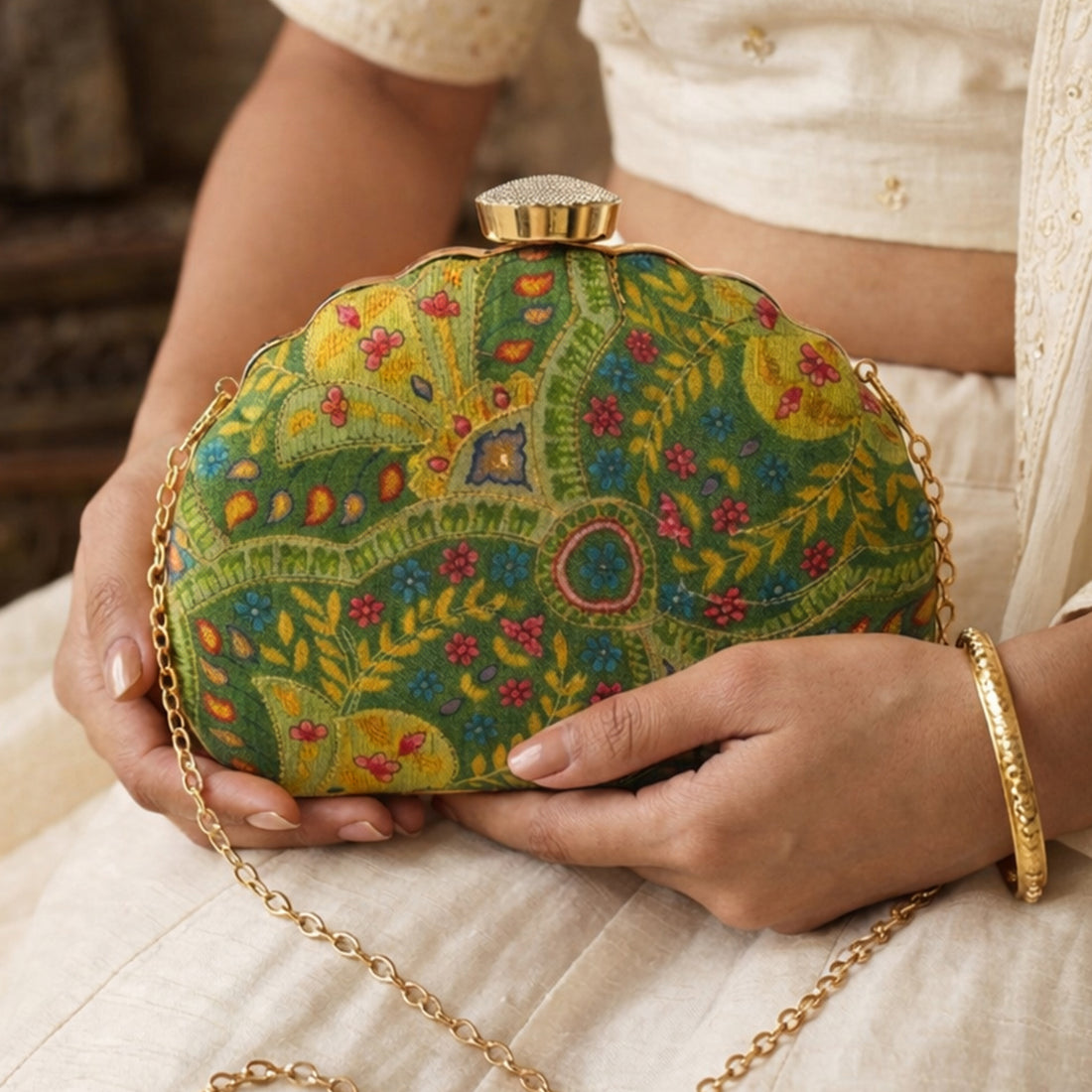 Artklim Elegant Dark Green Floral Ethnic Embroidered Clutch