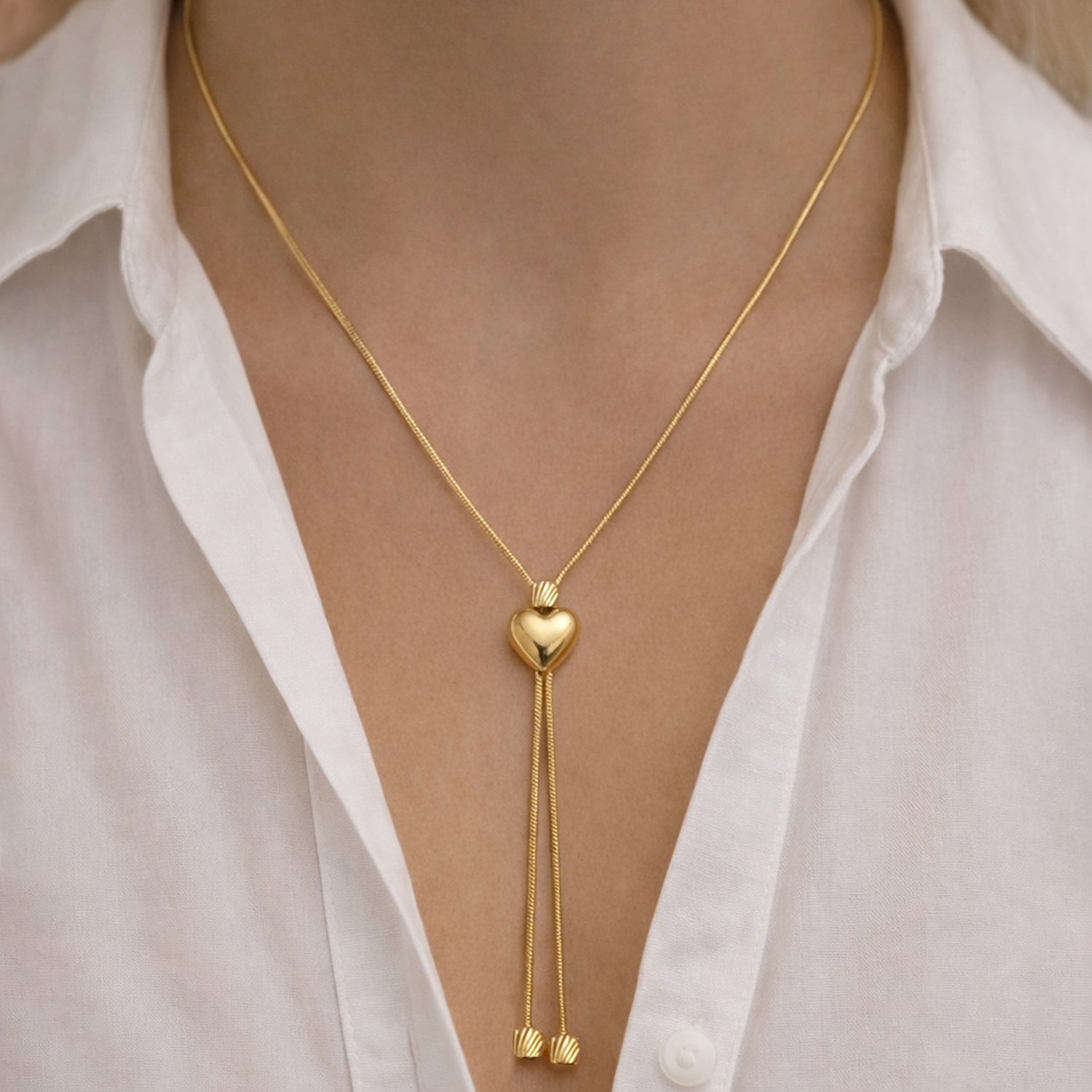 Artklim Gold-Plated Modern Minimal Heart Knot Anti-Tarnish Pendant Necklace