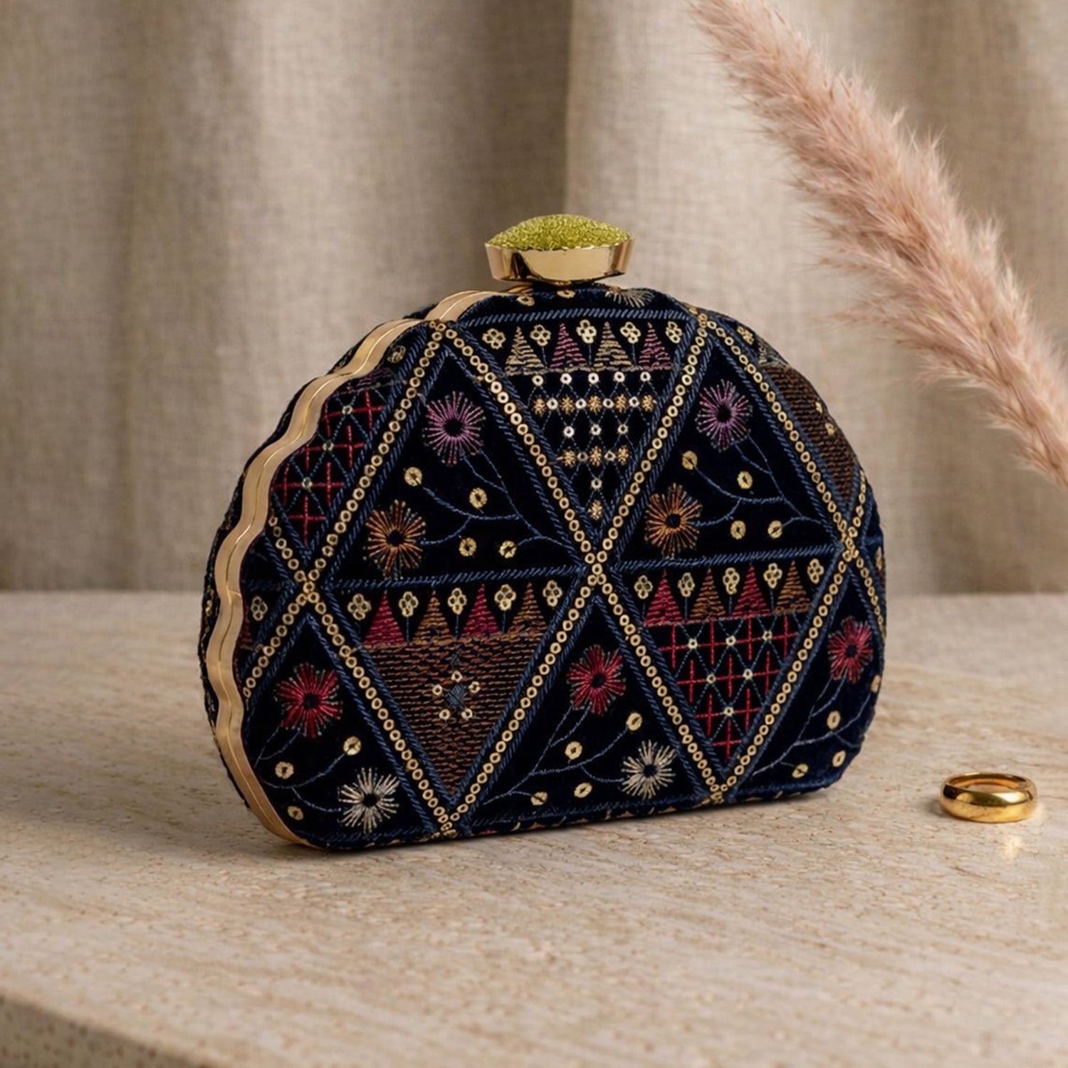 Artklim Black Geometric Embroidered Clutch