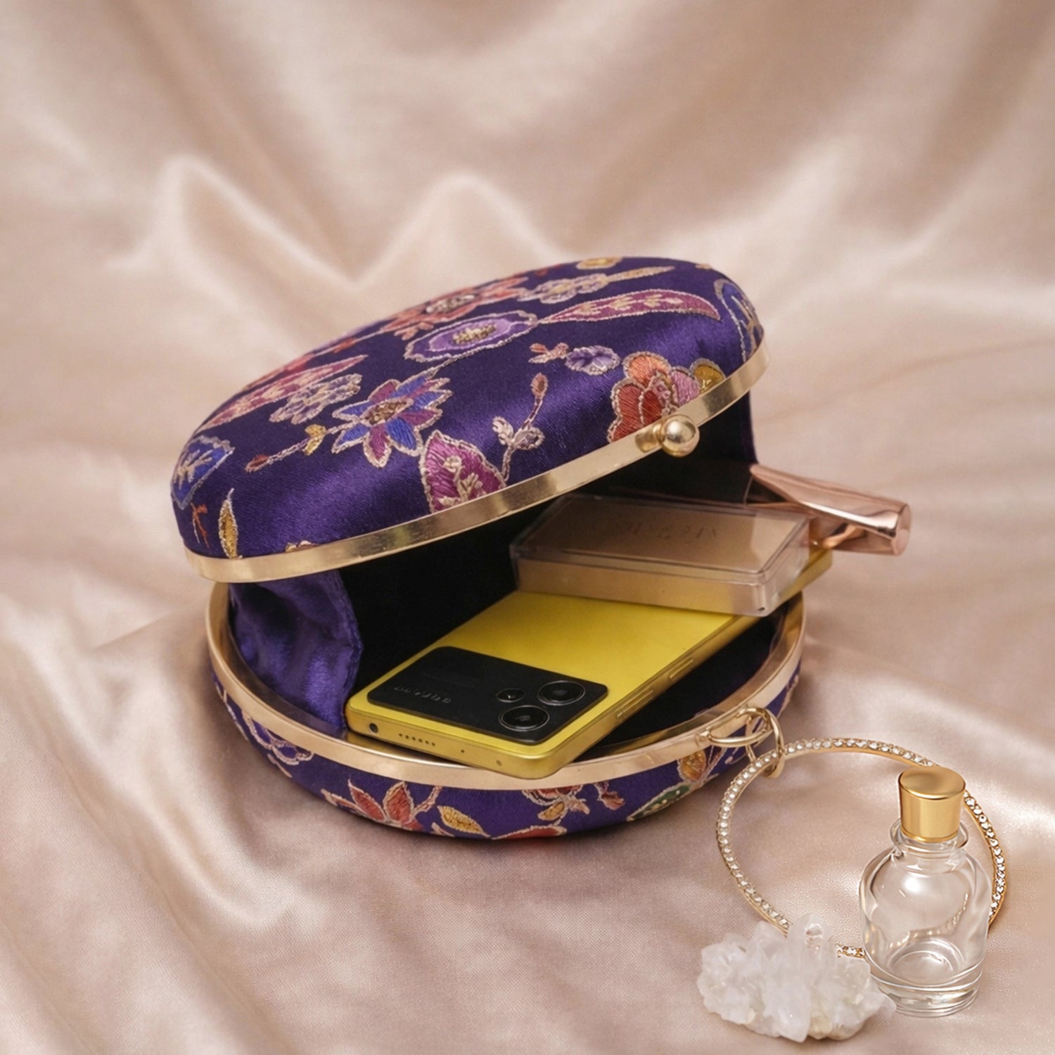 Artklim Purple Ethnic Round Embroidered Clutch