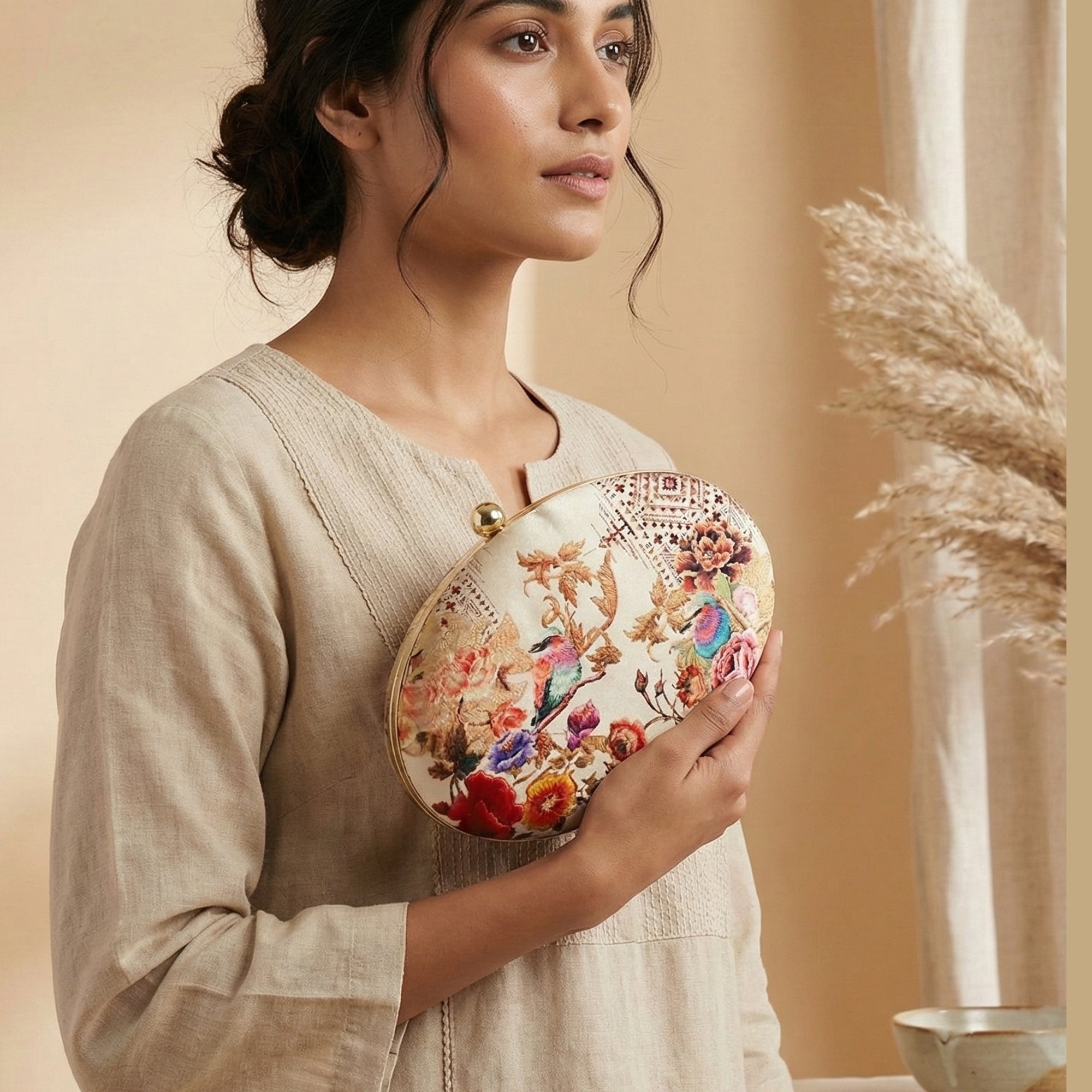 Artklim Oval Floral Birds Print Clutch