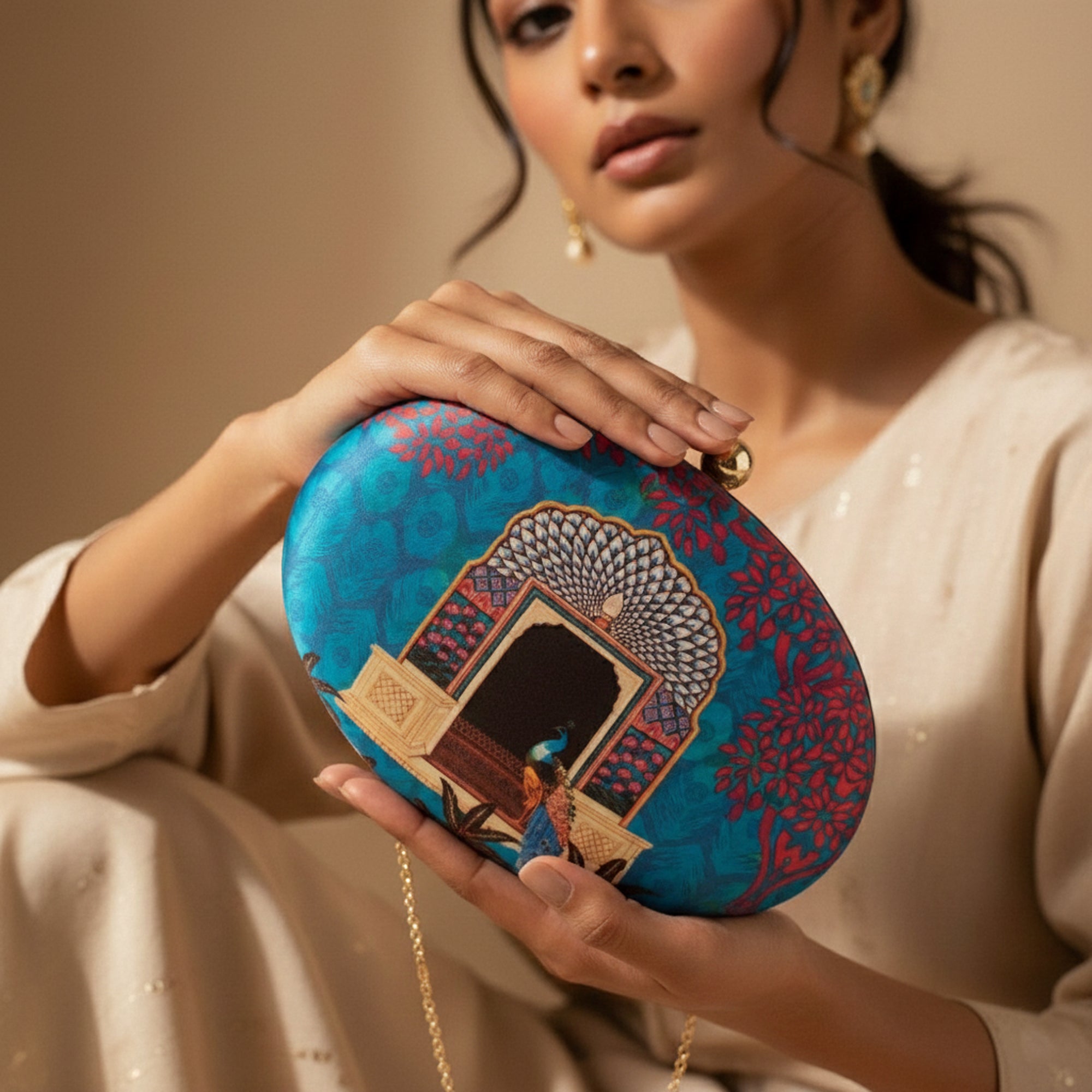 Artklim Peacock Printed Oval Clutch