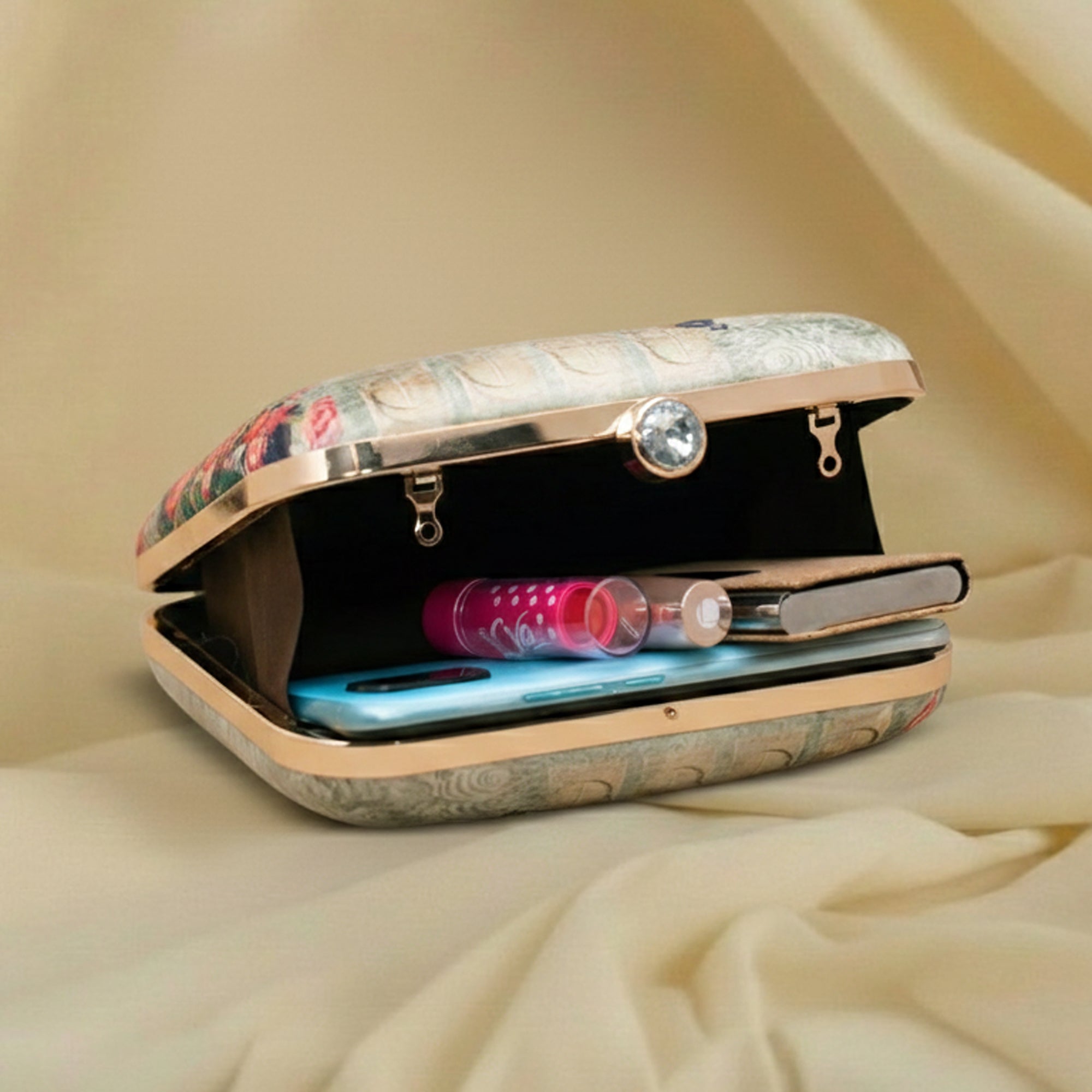 Artklim Peacock Printed Clutch