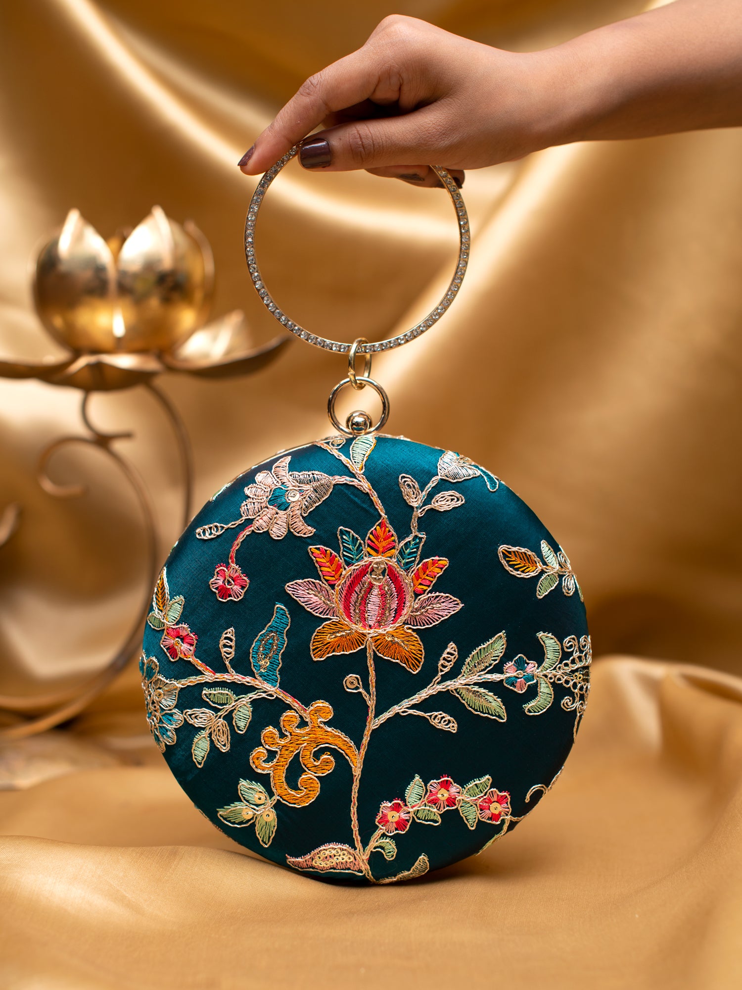 Artklim Emerald Garden Round Clutch