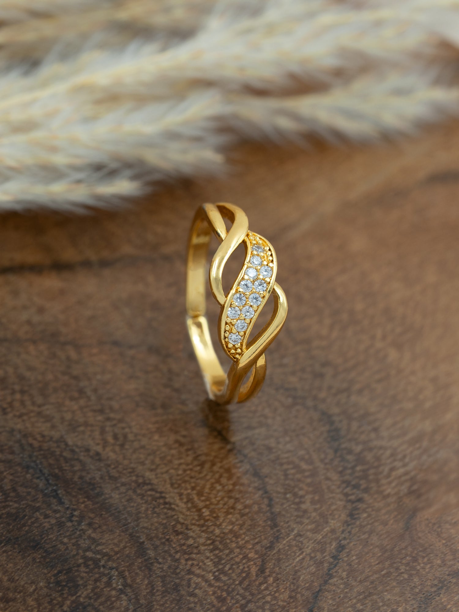 Artklim Gold-Plated Elegant Crystal-Studded Anti Tarnish Ring.