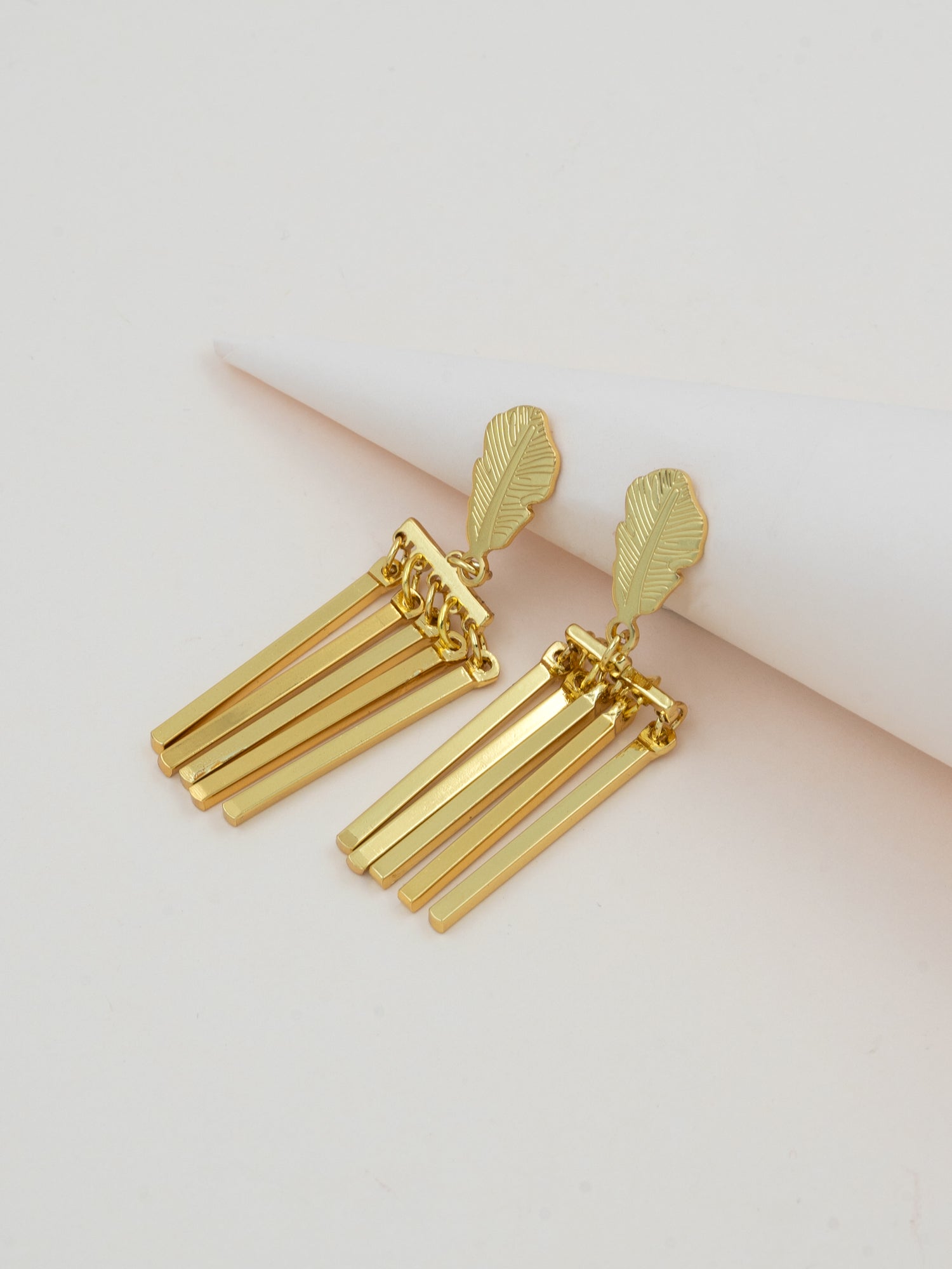 Artklim Golden Feather Chime Earrings