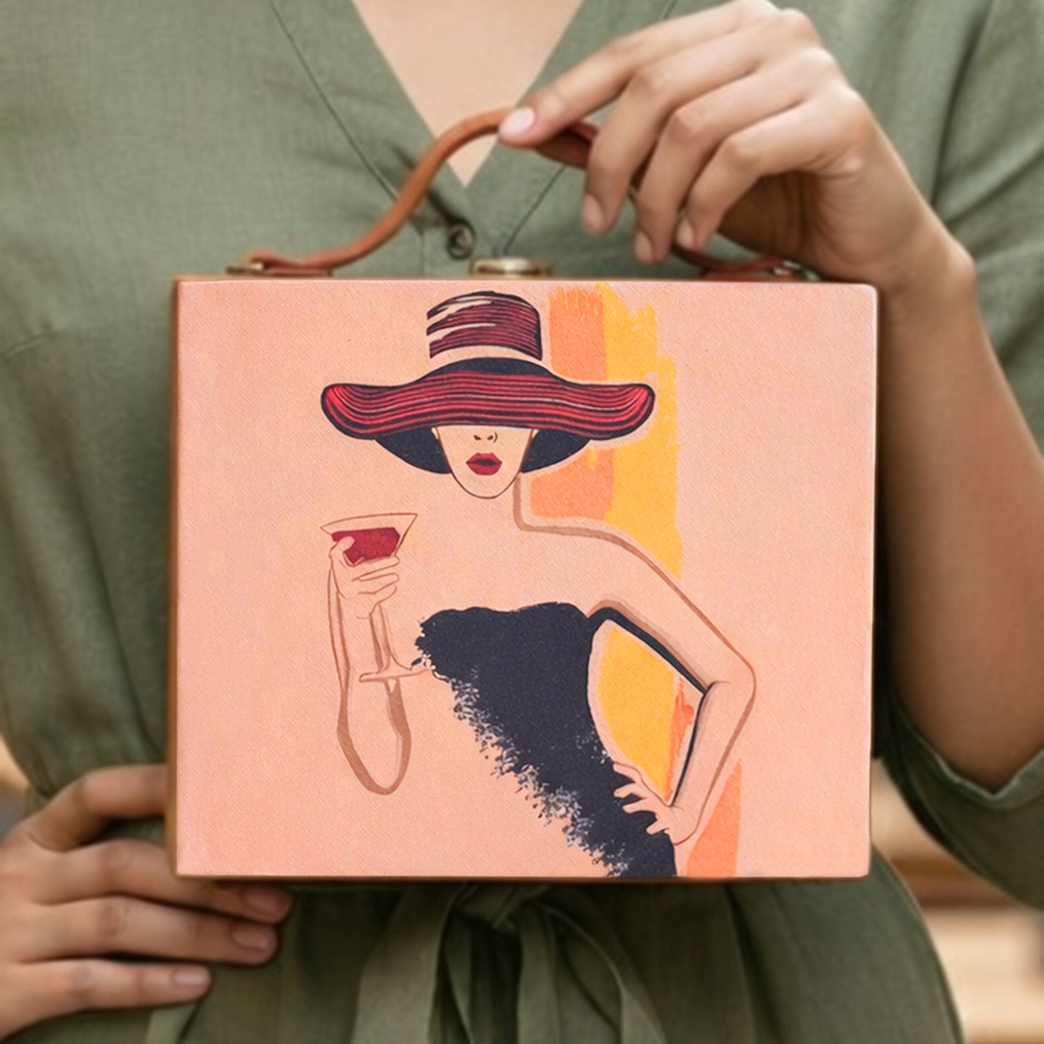 Toast A Wine Clutch