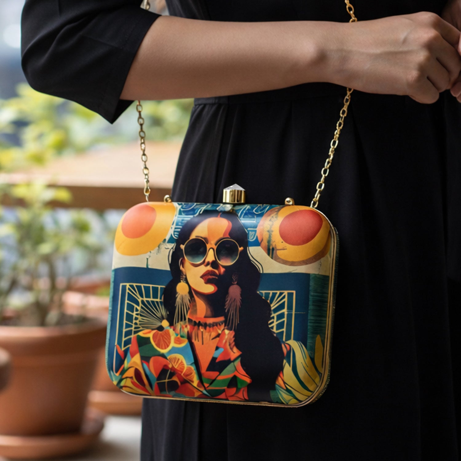 Glamourous Girl Printed Clutch