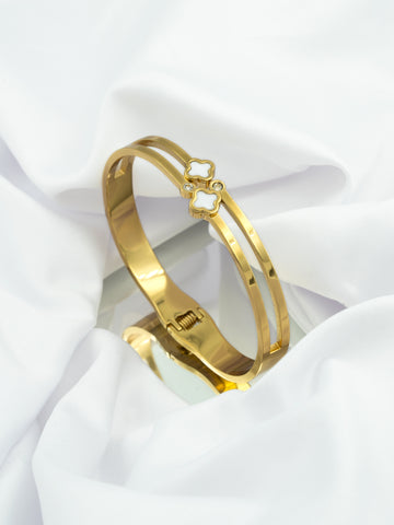 Artklim Gold Plated Anti Tarnish Golden Clover Cuff Bracelet