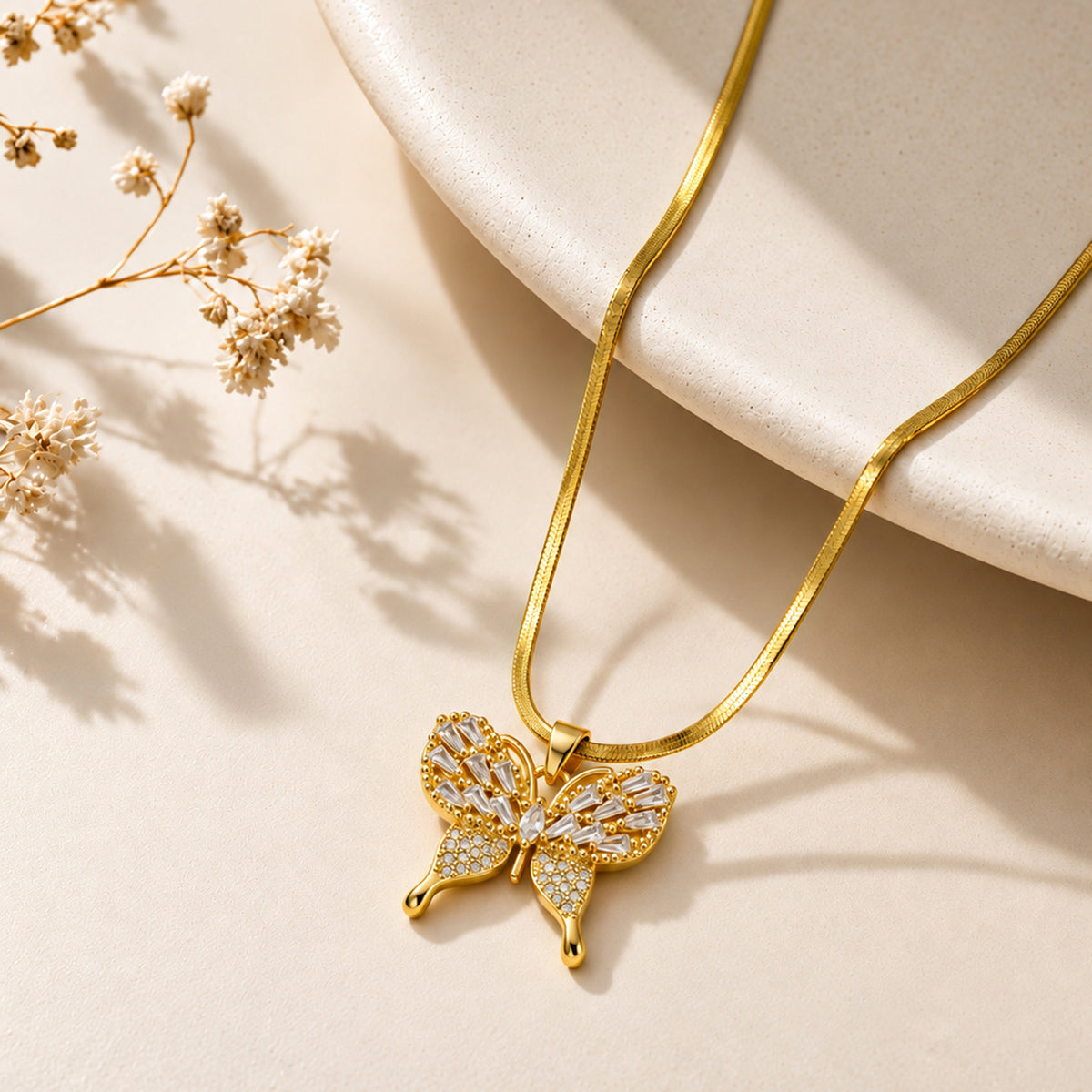Artklim Elegant Butterfly Crystal Gold Anti-Tarnish Pendant Necklace