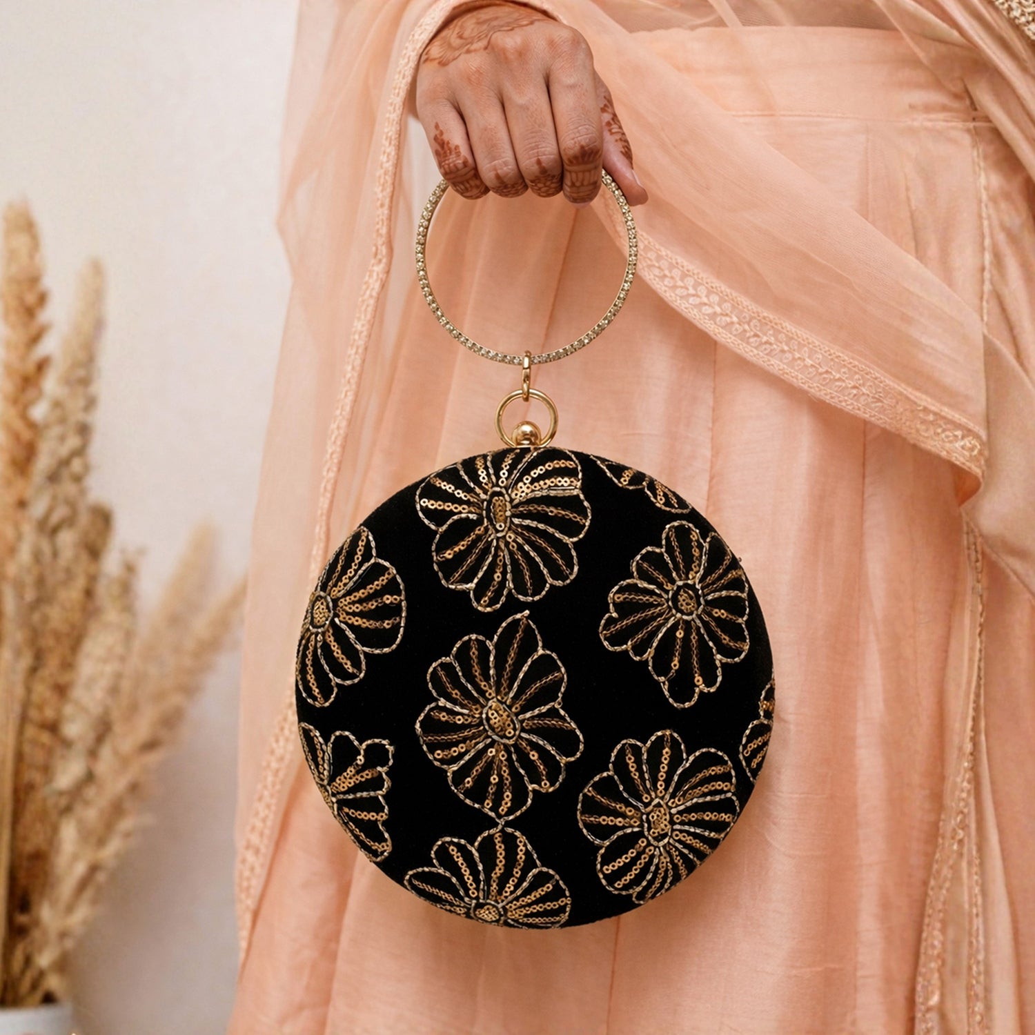 Artklim Midnight Noir Velvet Floral Embroidery Clutch