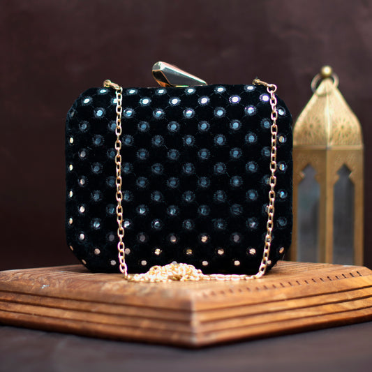 Black Sequins Embroidery Clutch