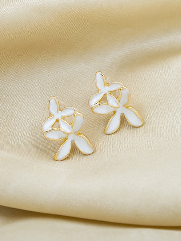 Artklim White Petal Cluster Anti Tarnish Earrings
