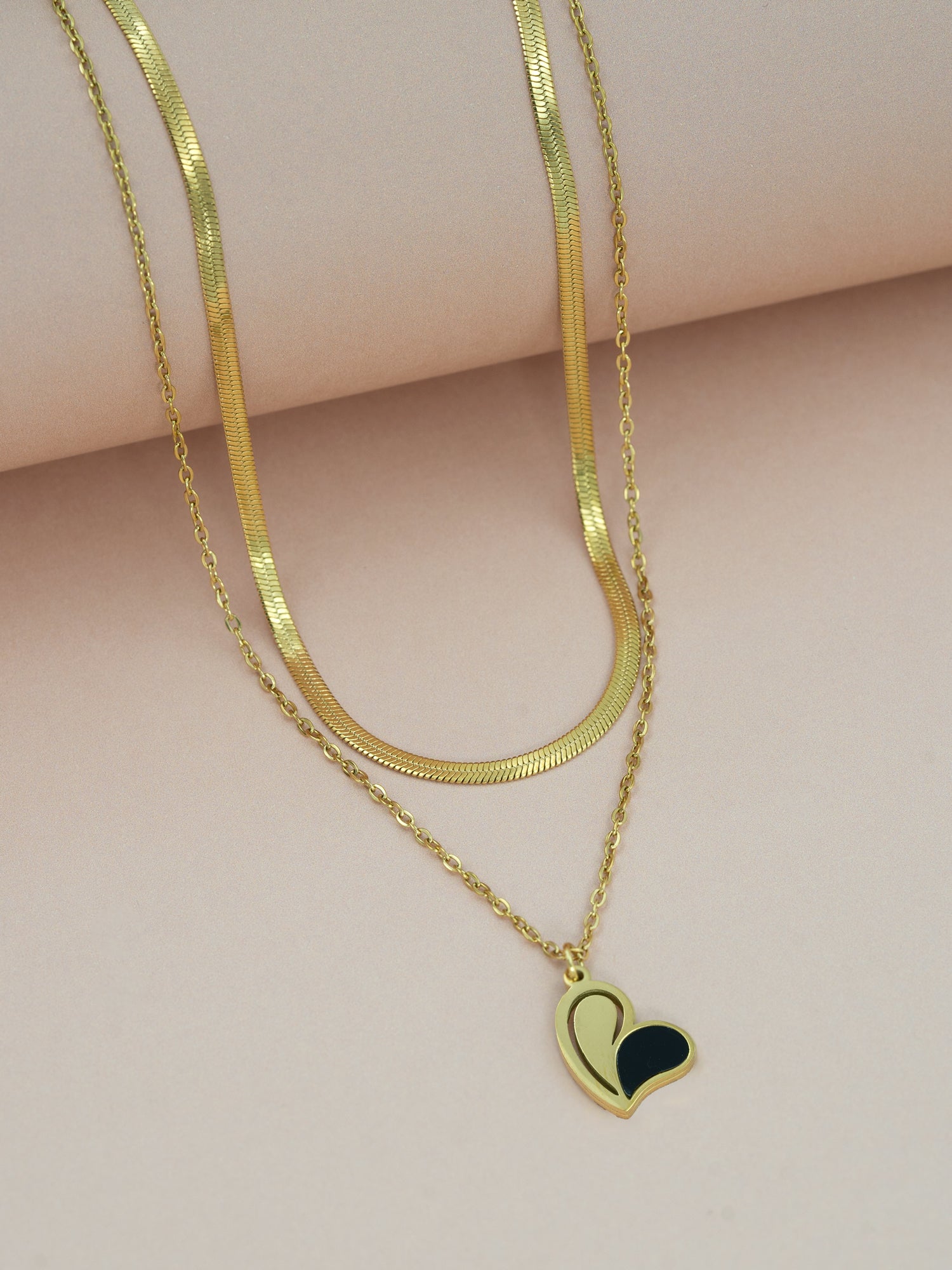 Artklim Golden Embrace Heart Necklace