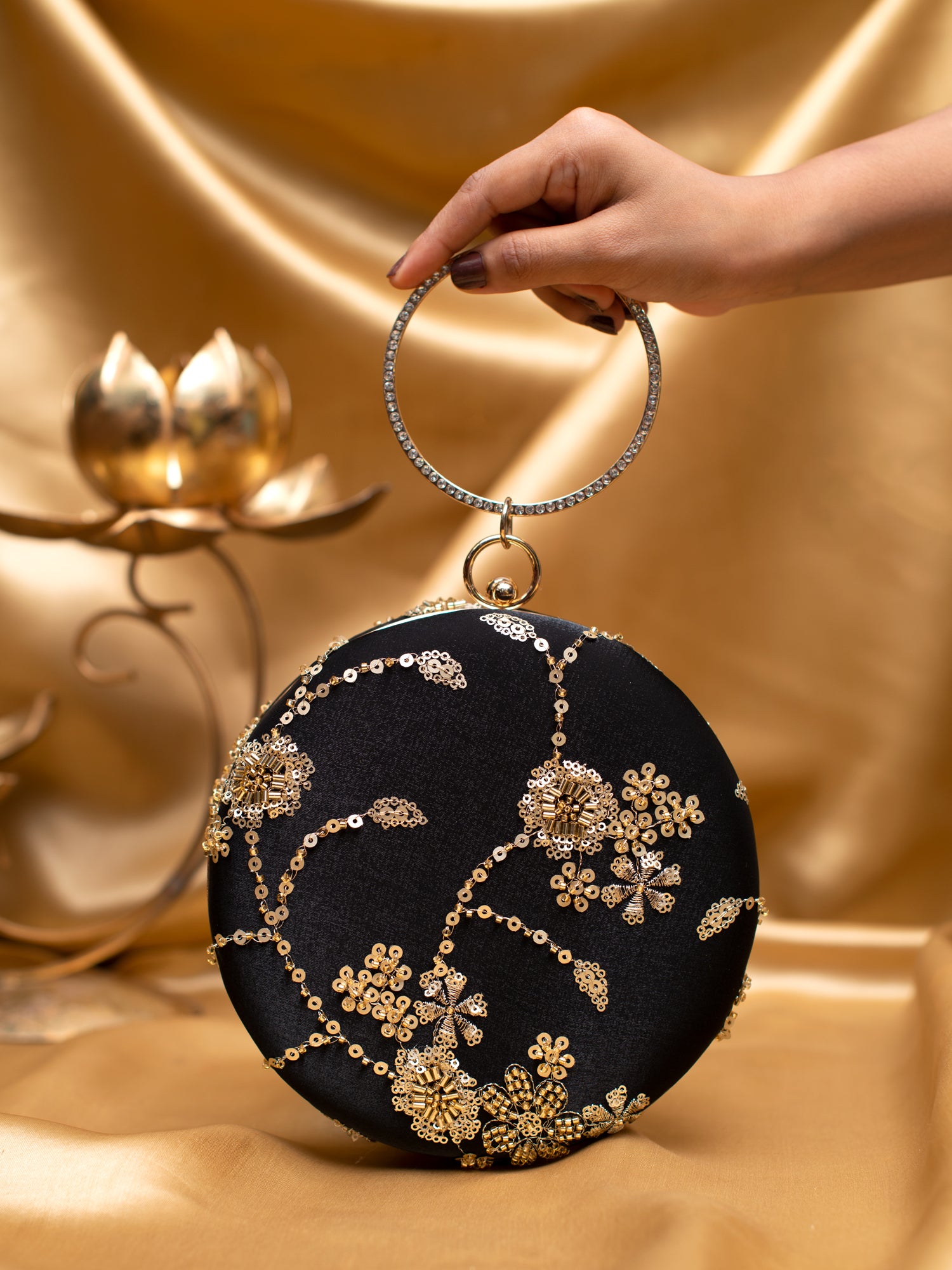 Artklim Midnight Bloom Round Clutch