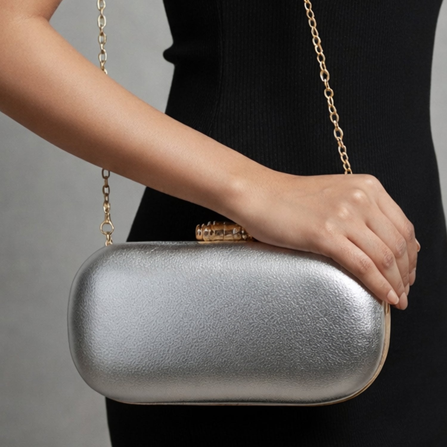 Artklim Silver Capsule Shape Clutch