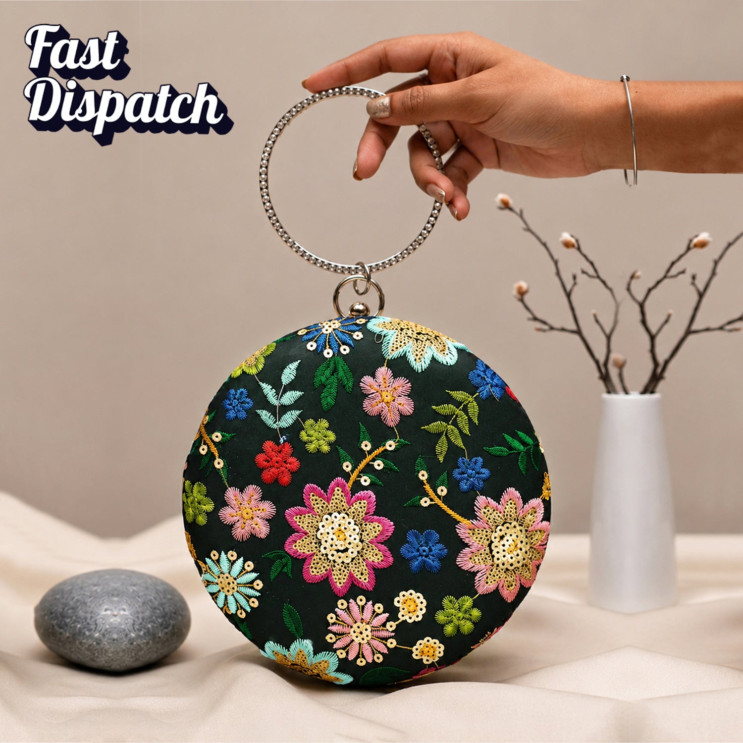 Green Floral Embroidery Round Clutch