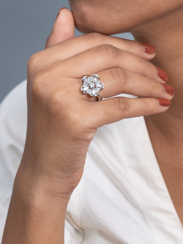 Artklim Sliver- Tone Blossom Glow Anti-Tarnish Ring