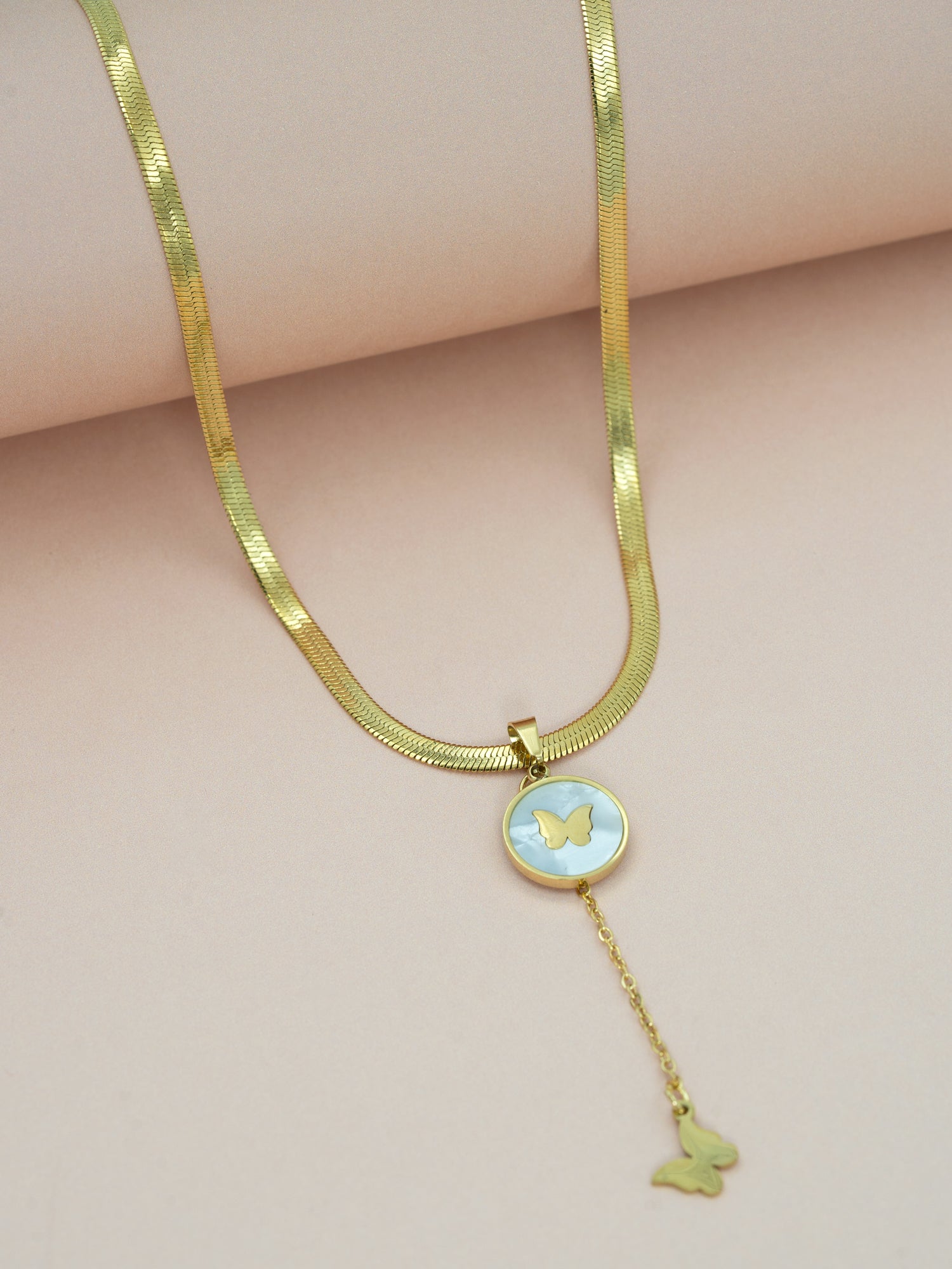 Artklim Golden Flutter Charm Necklace