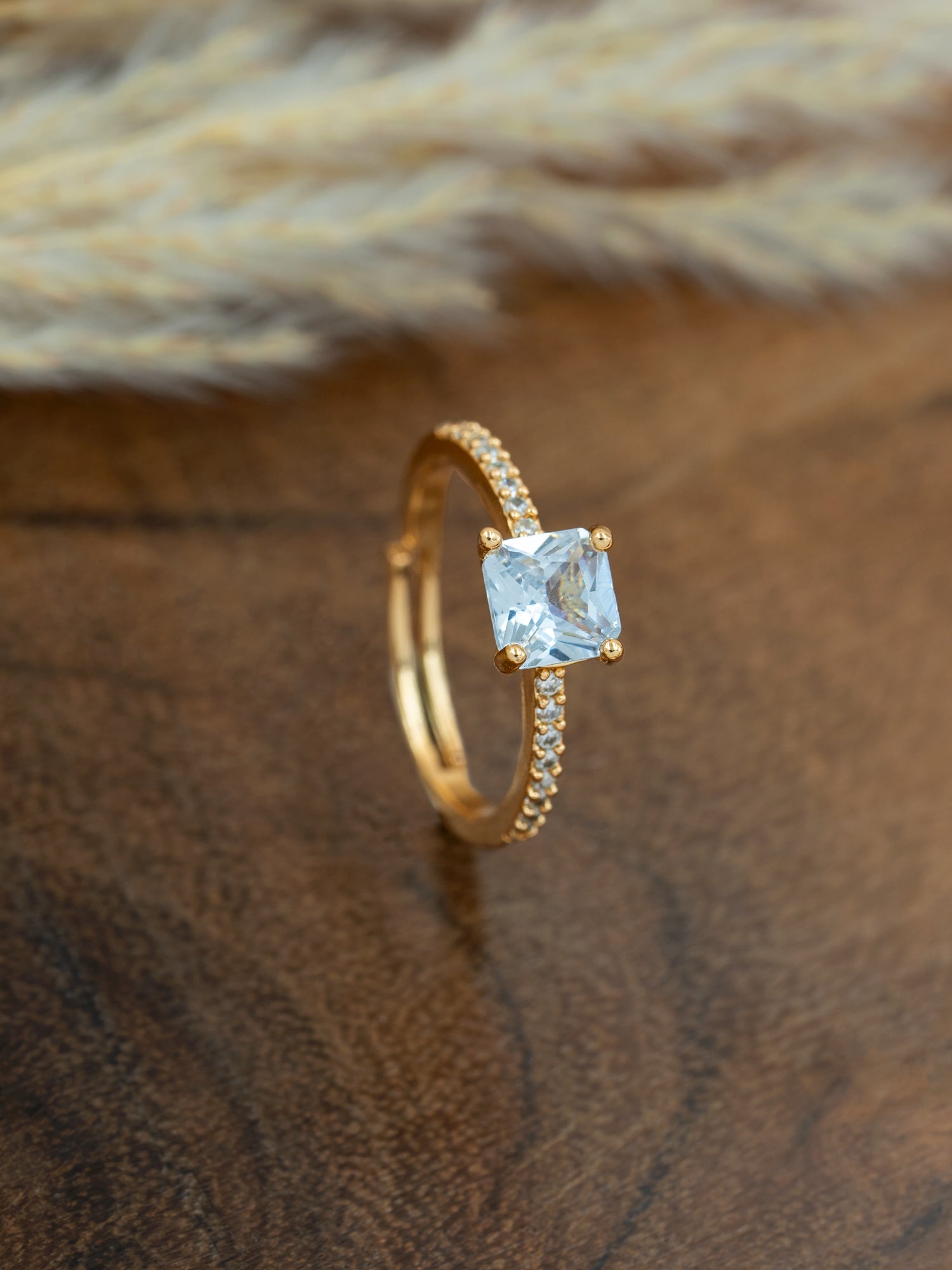 Artklim Gold-Plated Elegant  Solitaire Anti Tarnish Ring
