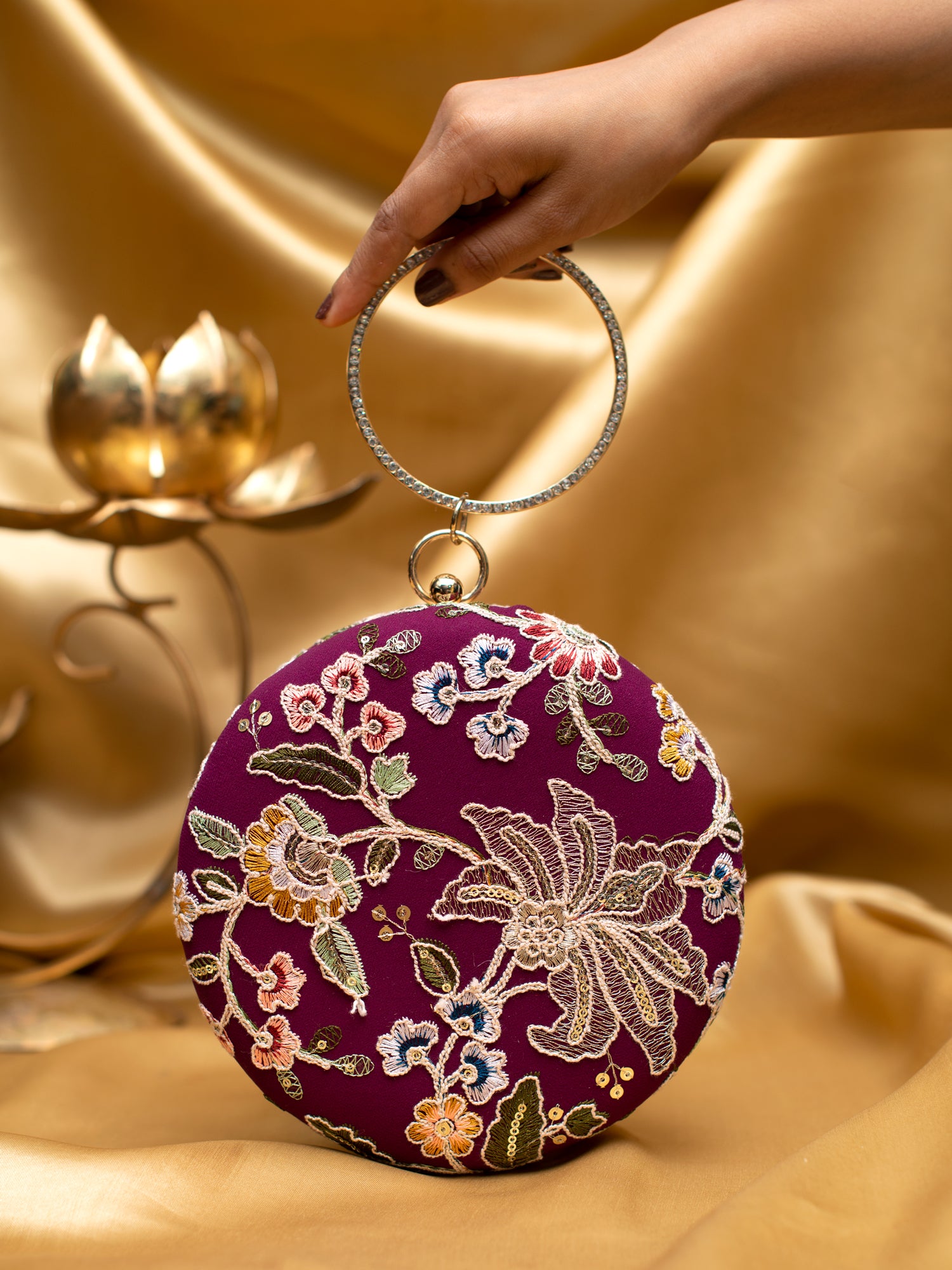 Artklim Royal Orchid Round Clutch