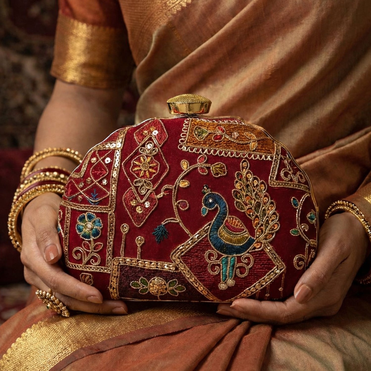 Artklim Royal Peacock Charm Clutch