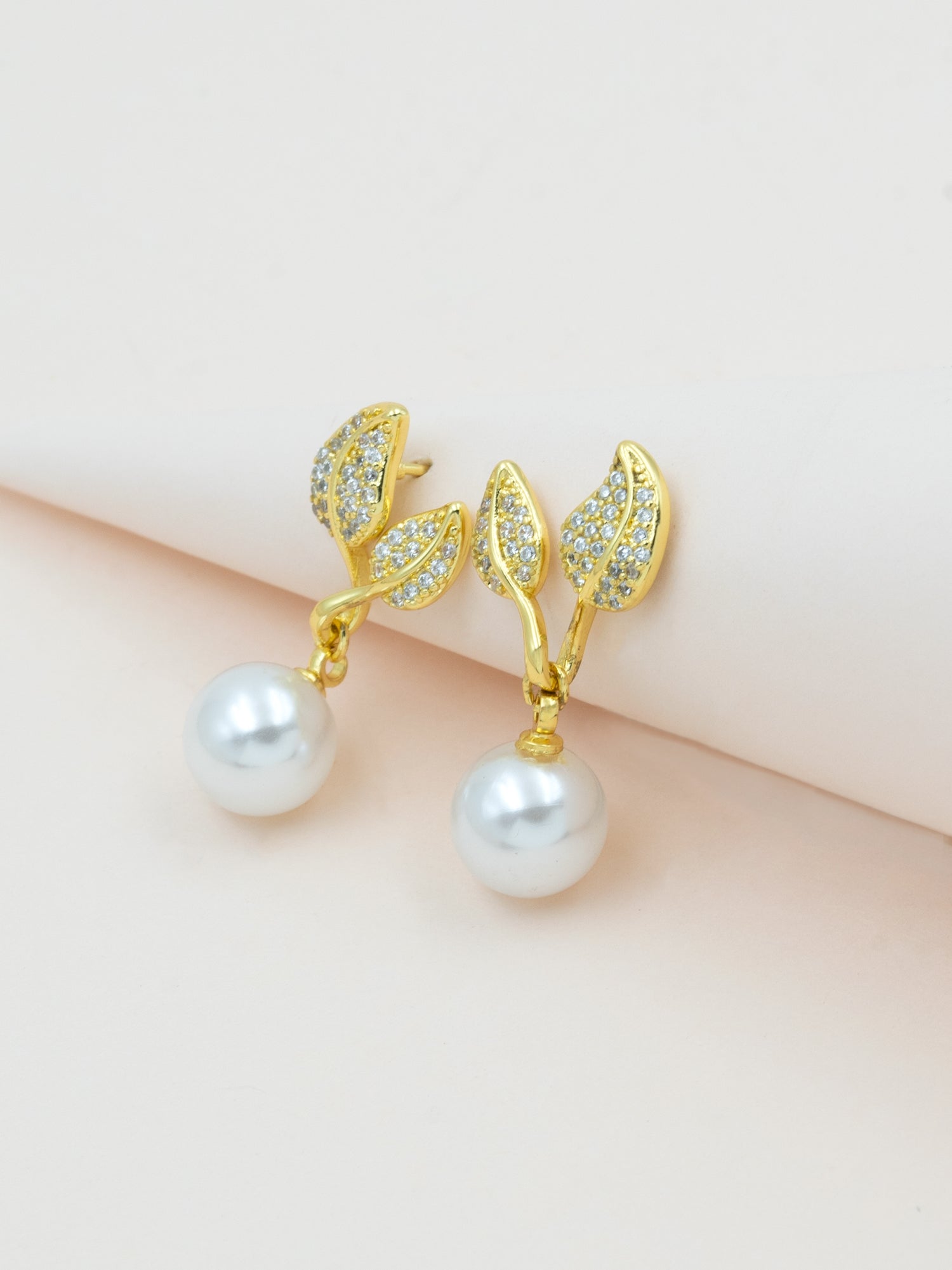 Artklim Gold plated Leaf Sparkle Pearl drop Earrings